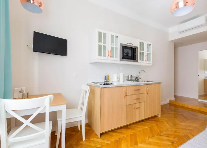 Cheerful In The Center Apartament